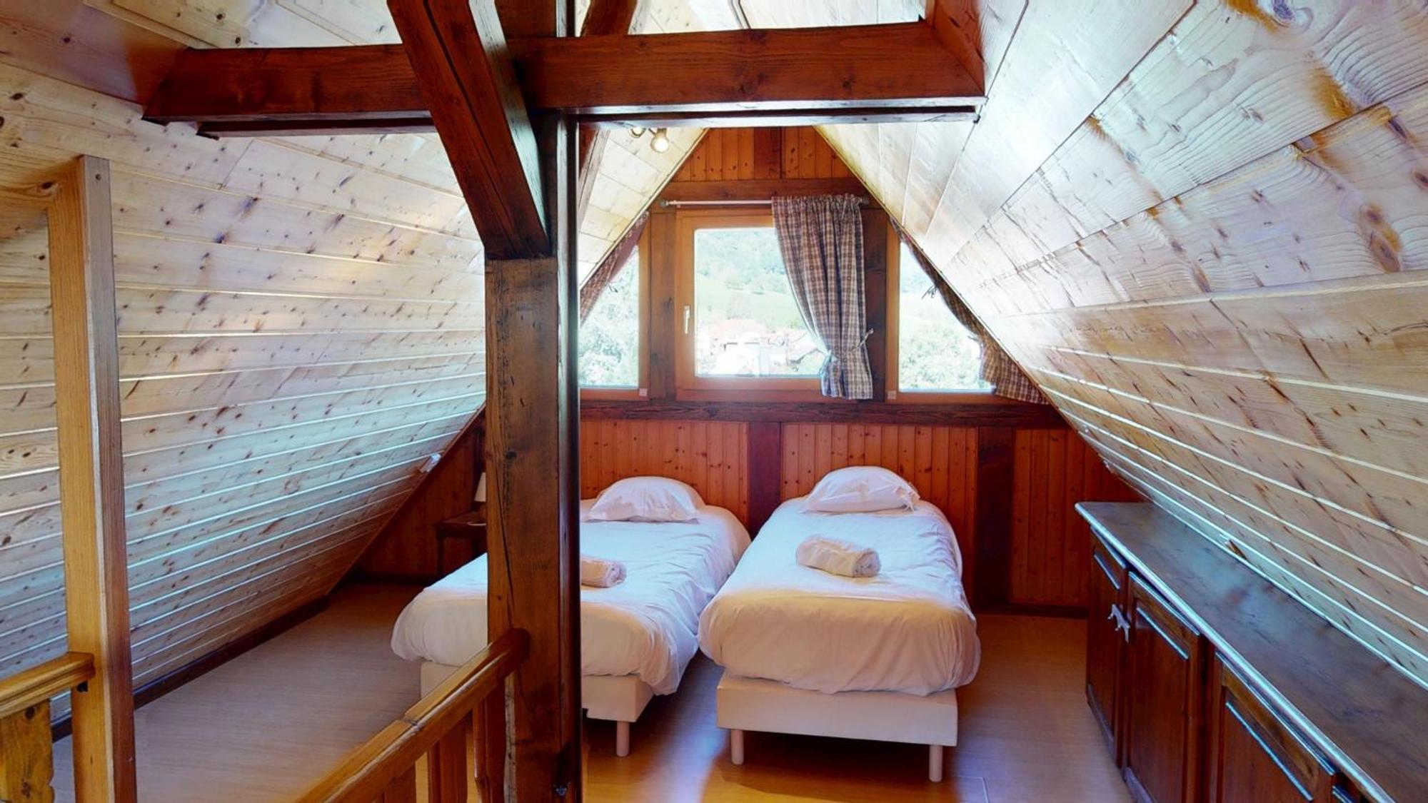 Spacieux Et Confortables Gites A Proximite Randonnees, Lacs, Ski Nature Sondernach Exterior photo